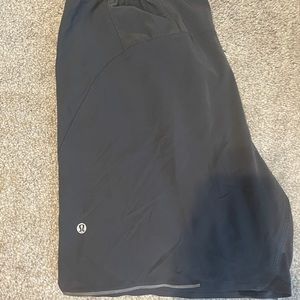 men’s grey lululemon shorts